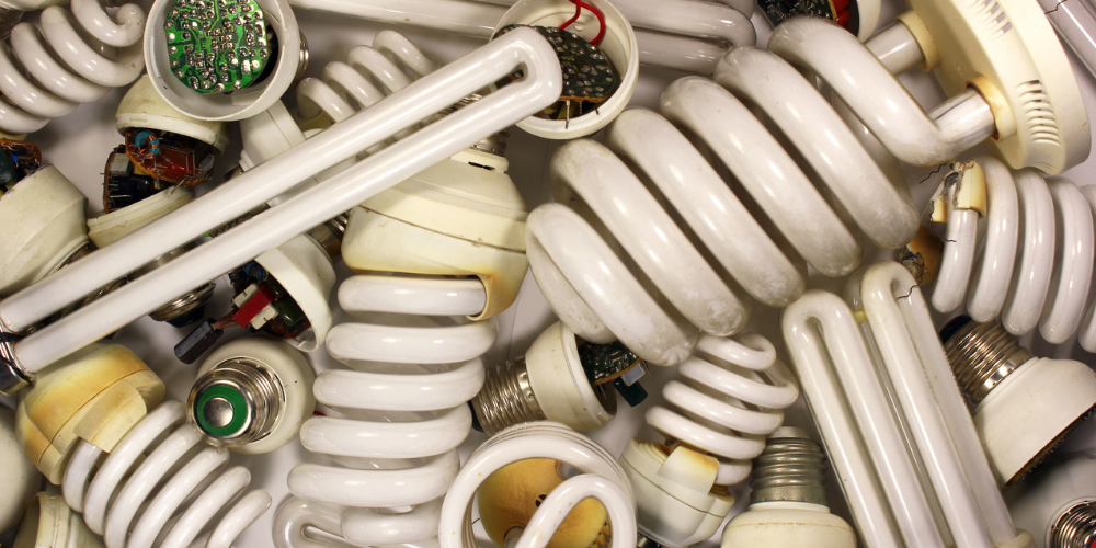 Que deviennent les ampoules et tubes fluo usagés ?